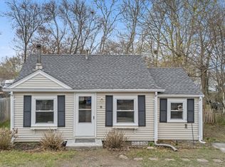 10 3rd Ave, Wareham, MA 02571