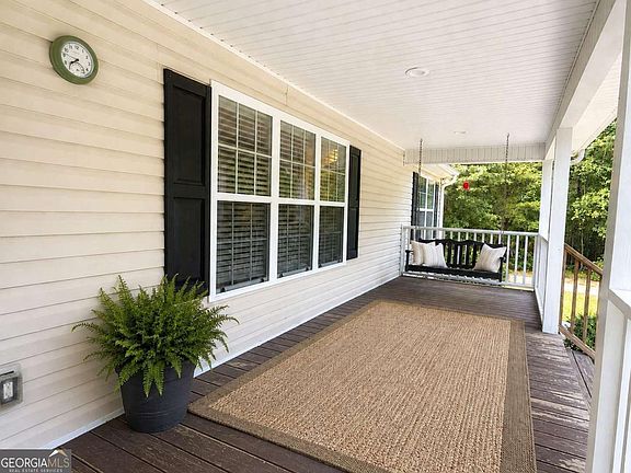 4th image of 1354 Bethlehem Rd