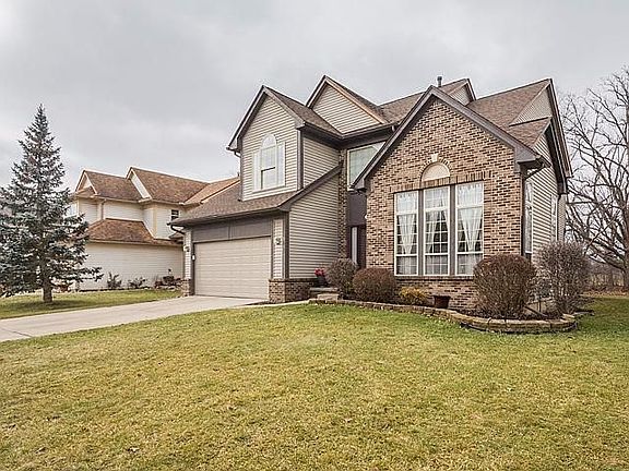 2nd image of 5818 Cary Dr