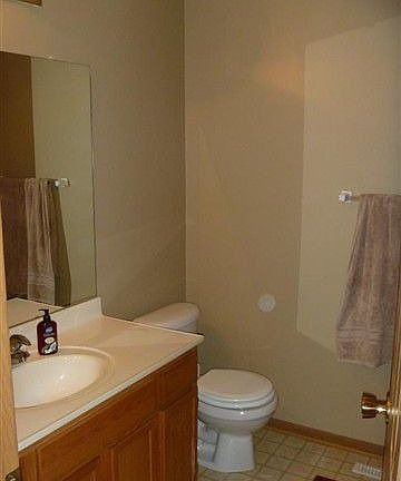 5th image of 6901 S 152nd St