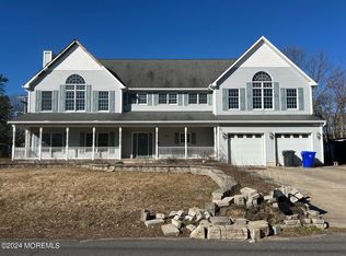 260 Heritage Dr, Brick, NJ 08723