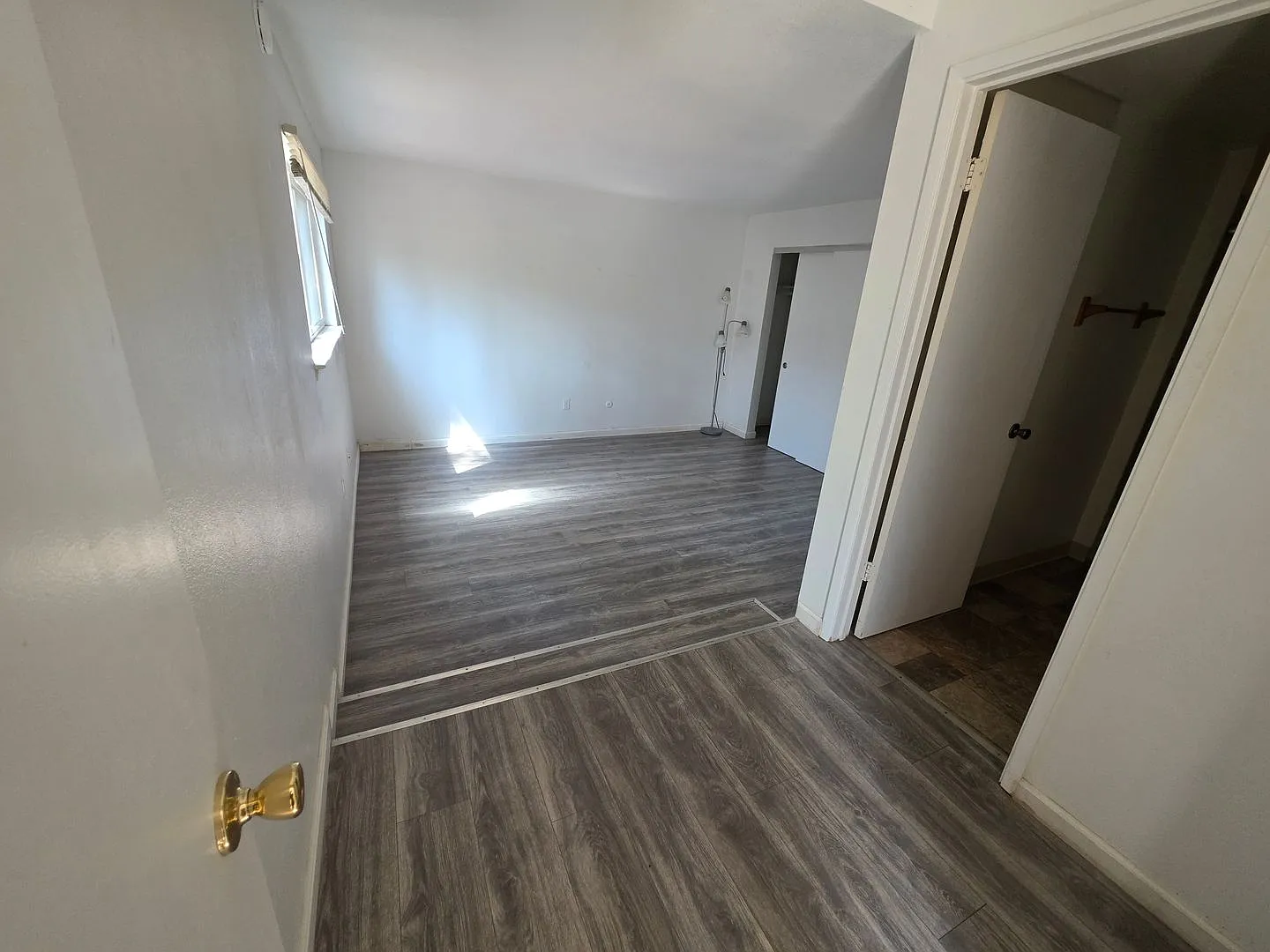 GL970-Glorene Apartments — Photo 4