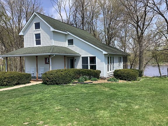 3rd image of 1352 Franklin Ave