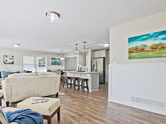 5th image of 1516 Gaylor Cir SE