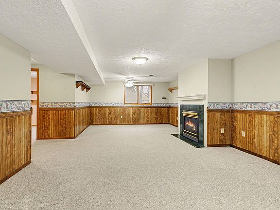 4th image of 6955 Osborne Rd