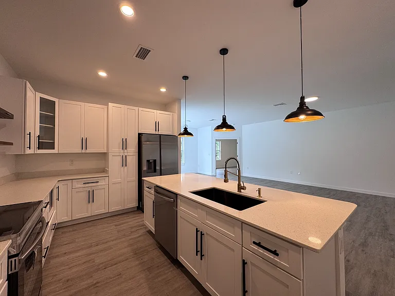 1223 Koltenborn Rd — Photo 7
