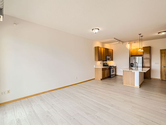 2nd image of 4525 Park Commons Dr Unit 514