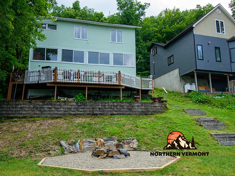 510 Farrant St — Photo 45