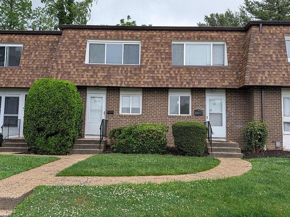 1st image of 513 Carrollton Dr #21