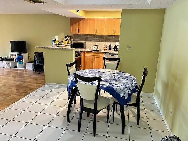 3740 Inverrary Dr #2U — Photo 7