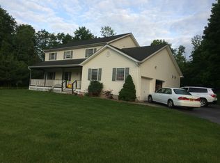 17 Vanderbilt Dr, Highland Mills, NY