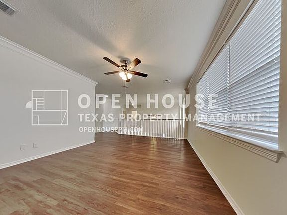 5th image of 8402 Sports Haven Dr