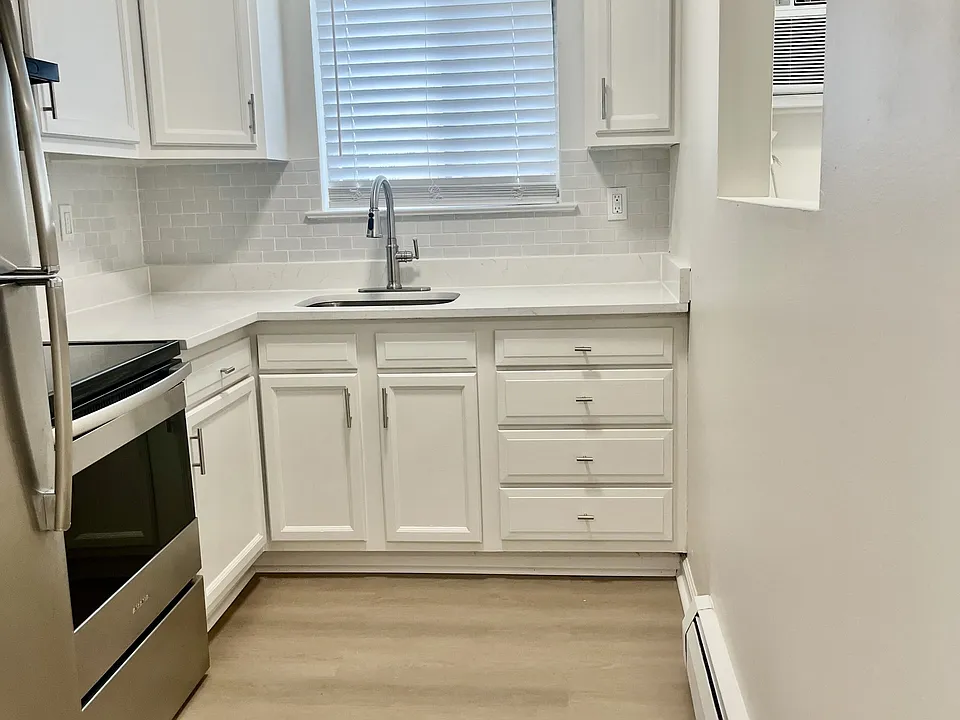 Fernwood Apartments