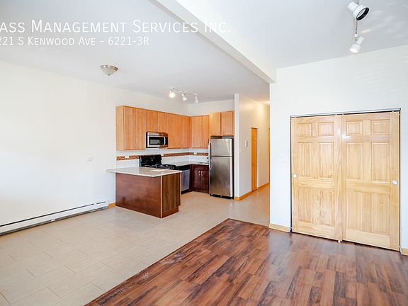 4th image of 6221 S Kenwood Ave APT 3R