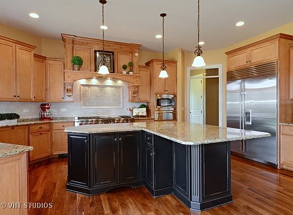 4th image of this home