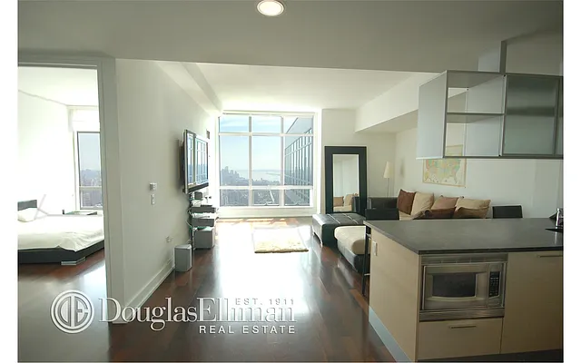 Rented by Douglas Elliman | media 40