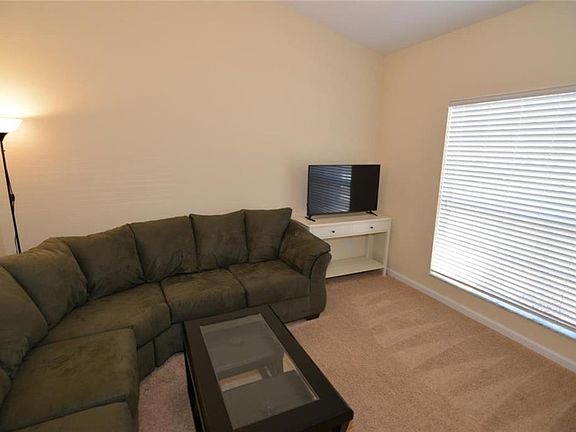5th image of 11745 Clair Pl