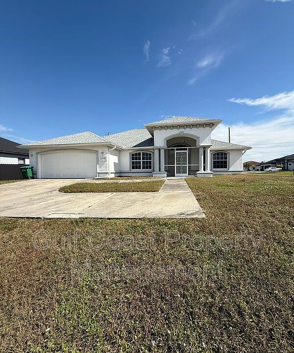 1st image of 2725 Chiquita Blvd S