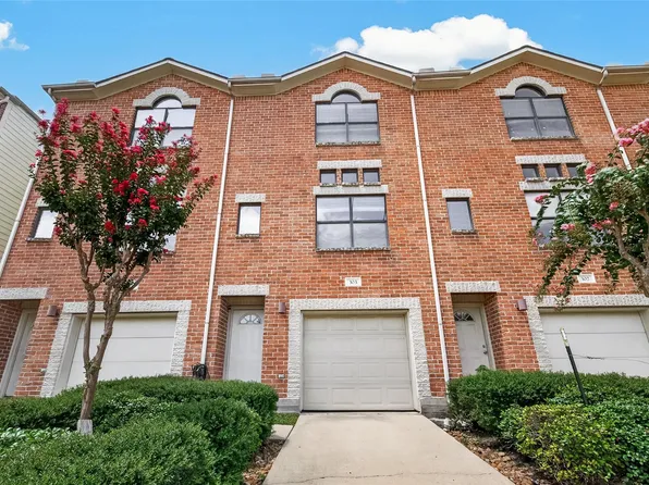 3501 Link Valley Dr APT 303, Houston, TX 77025