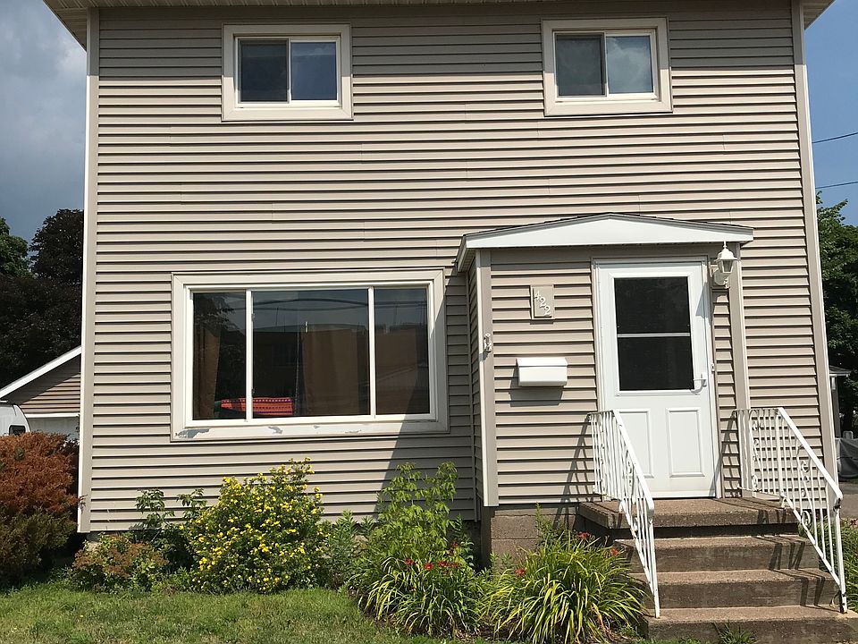 1st image of 422 Fisher St