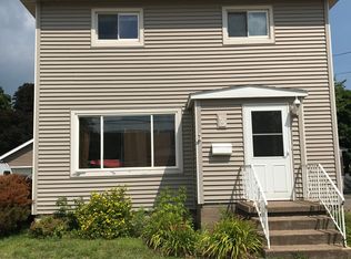 422 Fisher St, Marquette, MI 49855