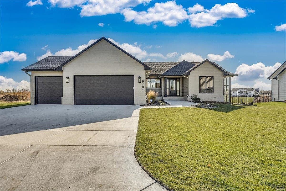 9701 W Cedar Ln, Maize, KS 67101 Zillow