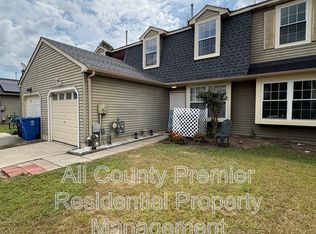 38 River Bank Dr, Roebling, NJ 08554