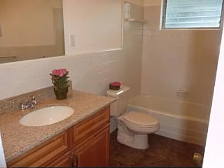 905 Espanola Way — Photo 23