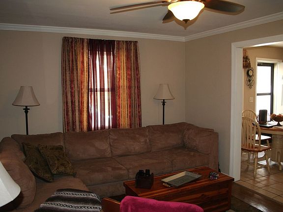 5th image of 201 Graylynn Dr