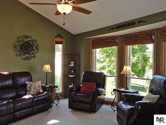 2nd image of 1009 Grenoble Dr