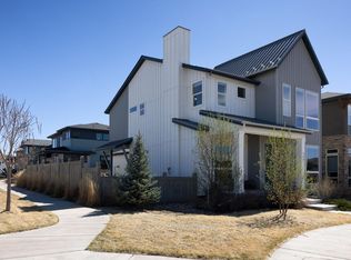 5687 Cottontail Dr, Longmont, CO 80503