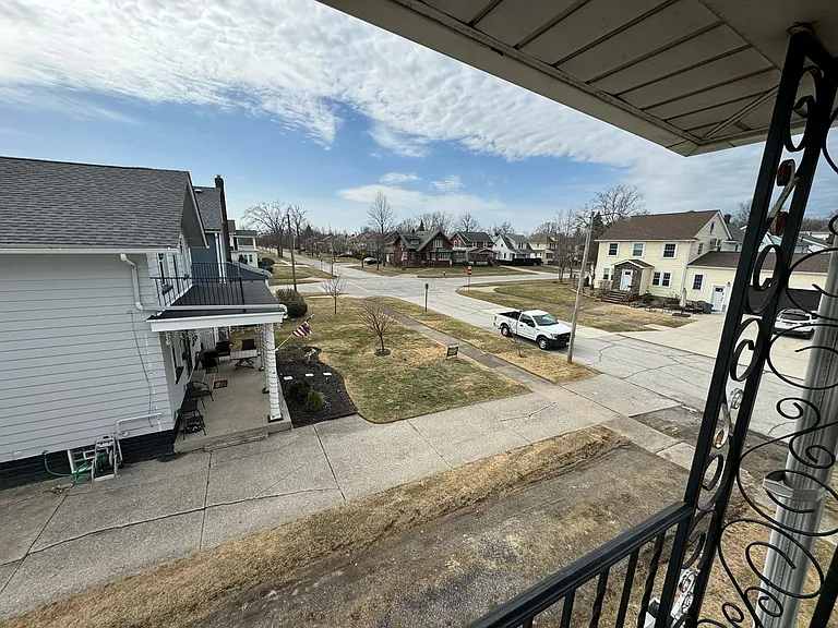 839-841 Allison Ave — Photo 32