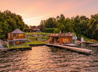 664 Lake Dr N, Georgina, ON L4P 3C8