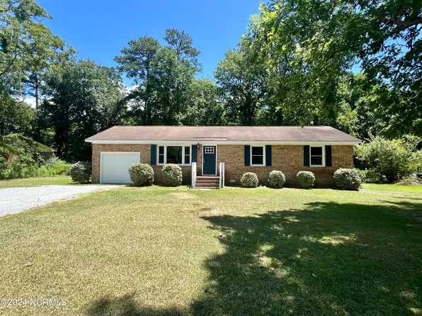 3801 Clearview Drive, New Bern, NC 28562