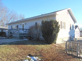 103 W 1st Ave, Bloomfield, NE 68718