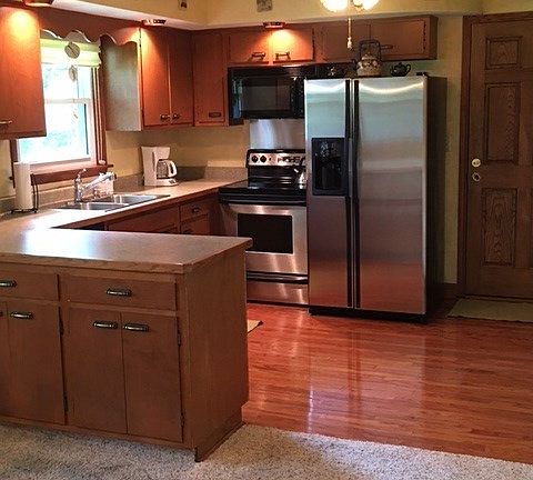 3rd image of 4705 Haverhill Dr