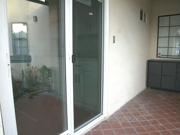 5th image of 1007 N Grammont Ave