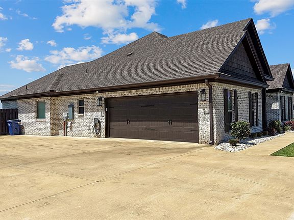 4th image of 45 Preserve Ridge Ln