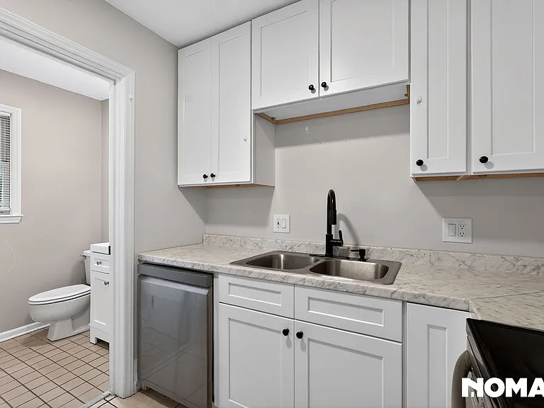 311 Cedar St #1 — Photo 13