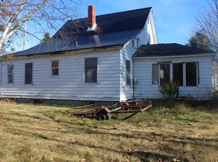 30 River Rd, Oakfield, ME 04763