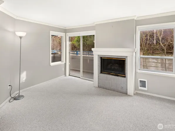 2244 13th Avenue W #407, Seattle, WA 98119