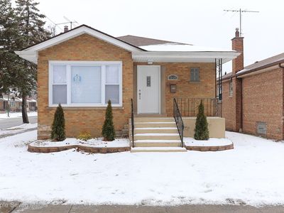 12124 S Michigan Ave, Chicago, IL, 60628