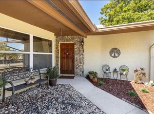 5500 46th Ave N, Kenneth City, FL 33709