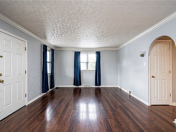 2nd image of 719 Zimmerman St