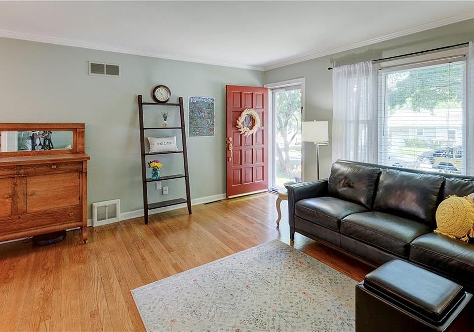 2017 W 73rd Ter, Prairie Village, KS 66208 Zillow