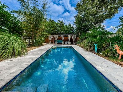 720 60th St S, Gulfport, FL, 33707