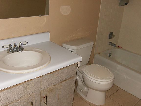 3rd image of 1799 N Highland Ave APT F92
