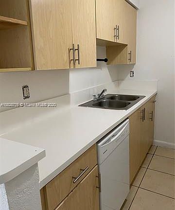 2nd image of 1185 Marseille Dr