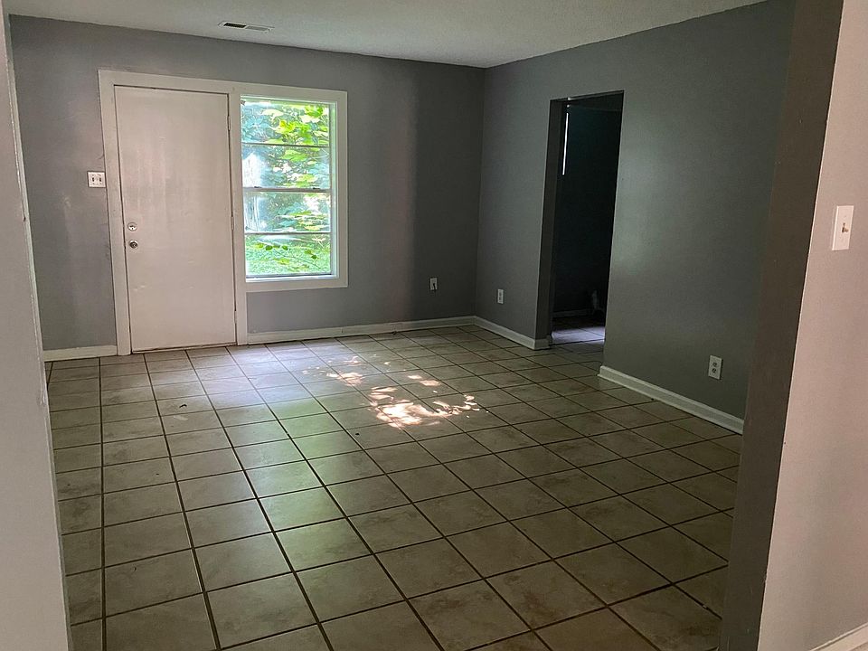 1st image of 5209 Braden Dr
