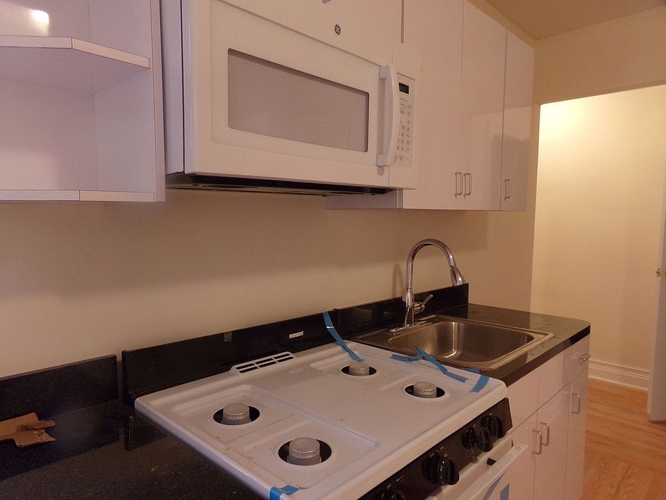 1st image of 613 E 16th St APT 1J